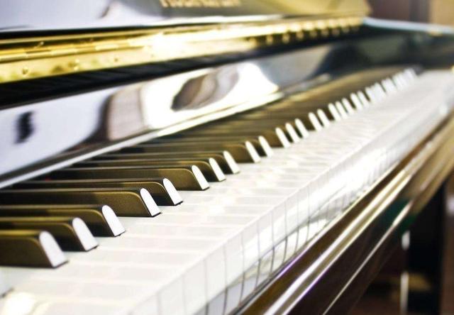 初学者买钢琴不用求人，只要3步就能找到好琴！